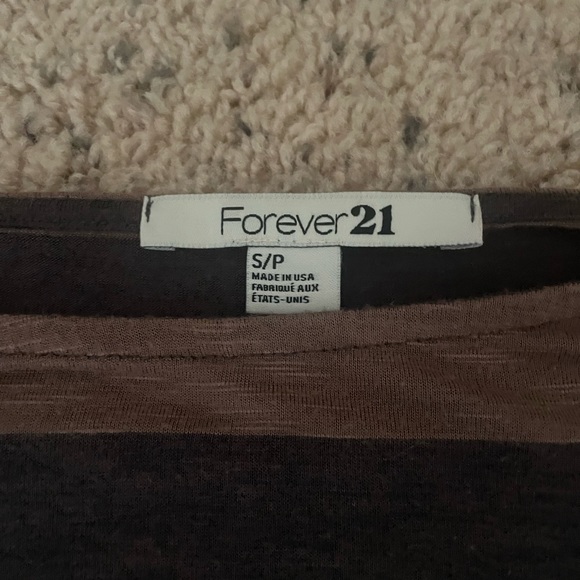 Forever 21 crop top size small - Picture 2 of 2